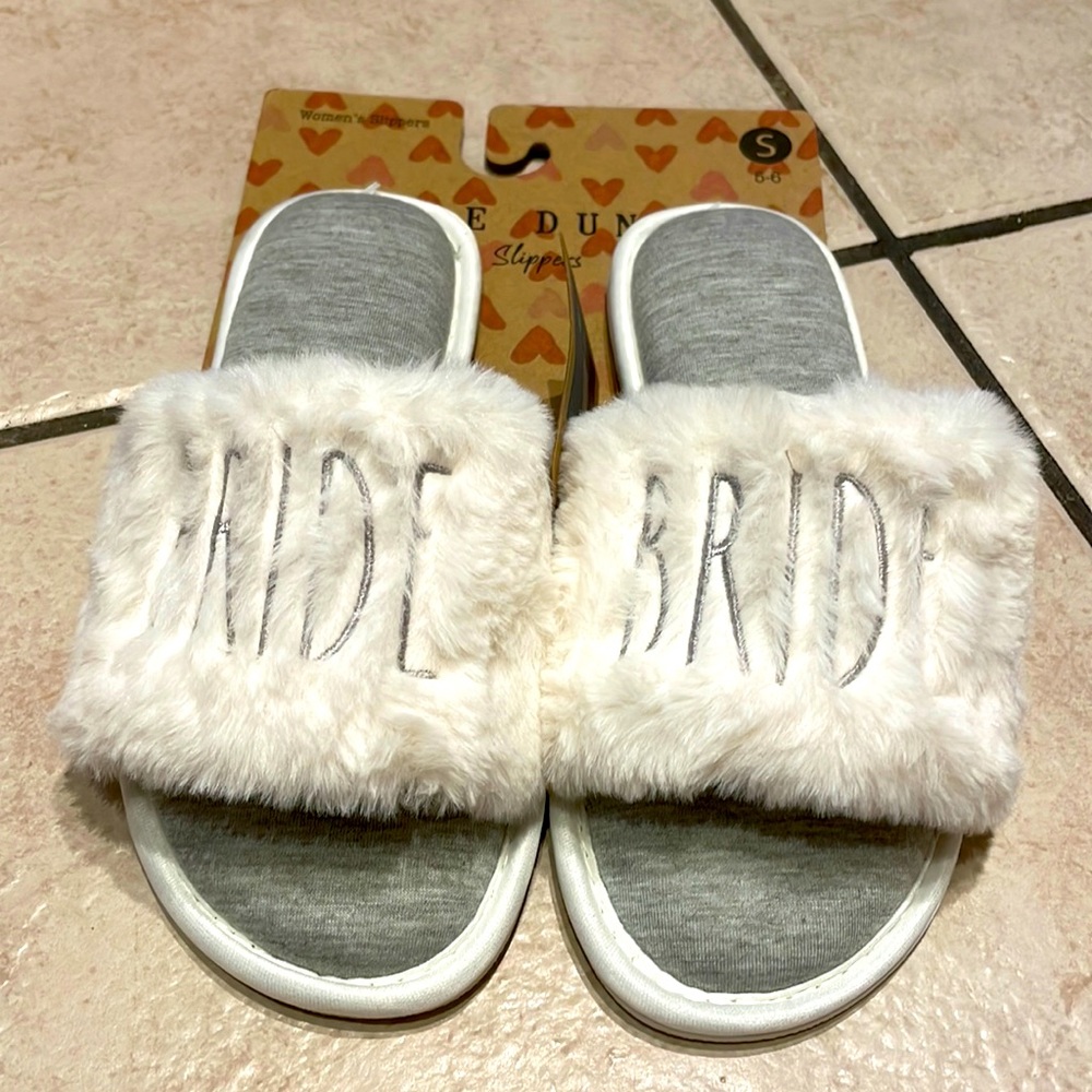 Rae Dunn “Bride” Women's Fuzzy Bridal Wedding Slippers Adult Size Small